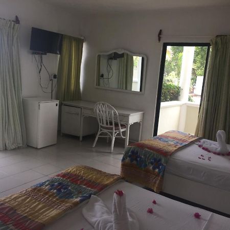 Aparta Hotel Lomar プエルト・プラタ エクステリア 写真